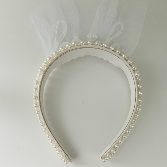 New Bride To Be Tiara Headband Bachelorette Bridal Party - Picture 4 of 7